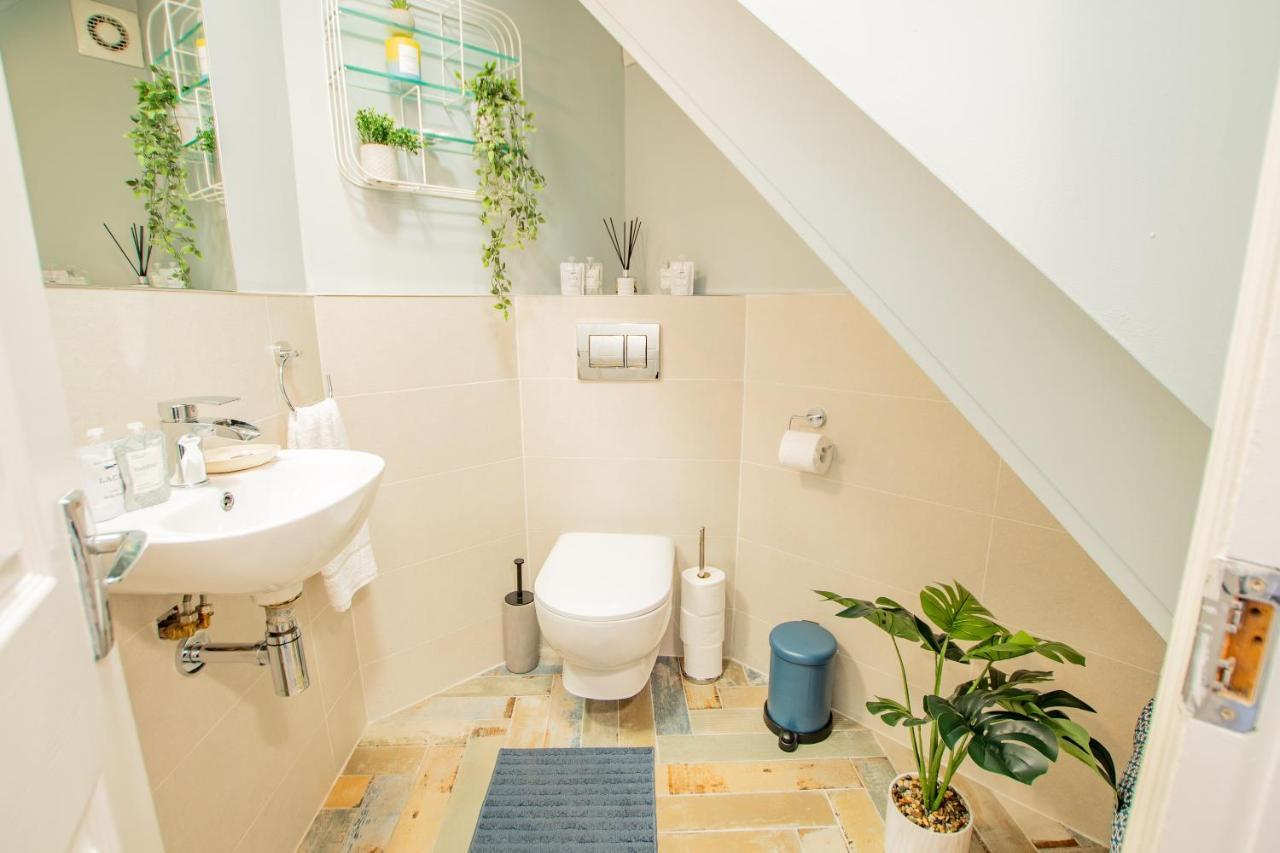 Cosy Retreat In The Centre Galway