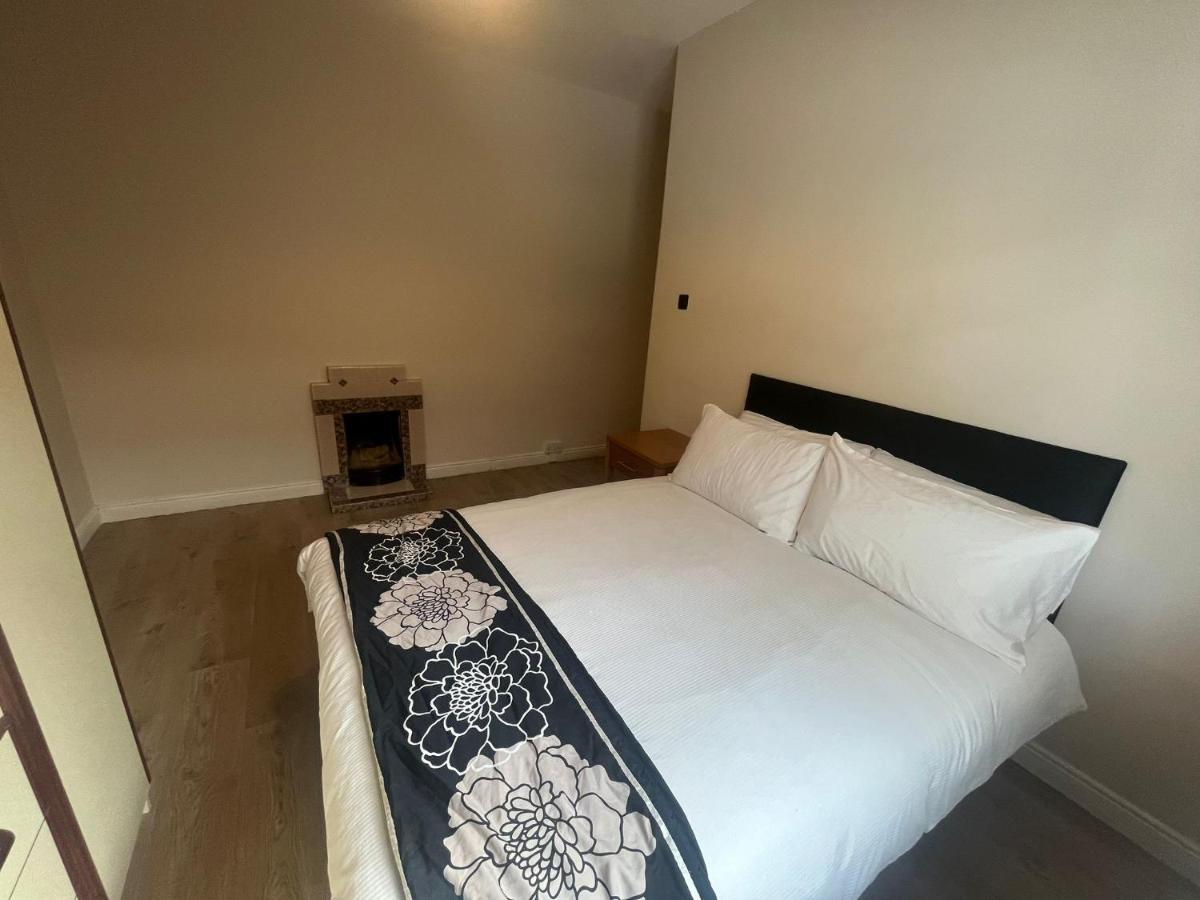 Yeats Self Catering And Bar Apartment Galway