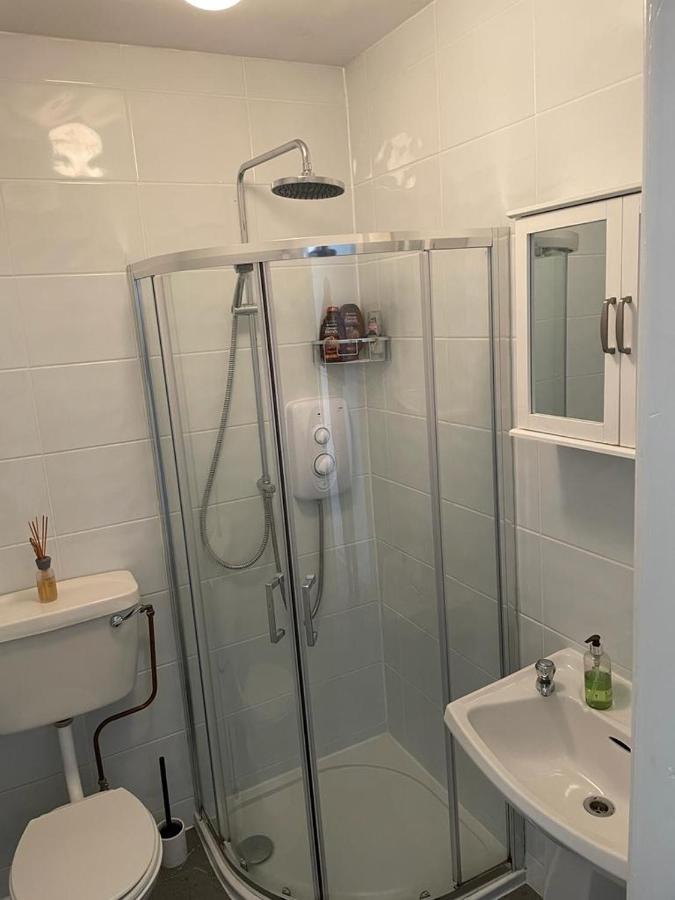 Beautiful One Bedroom In Apartment