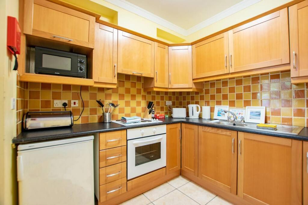 Holiday home 31 - Stunning Duplex By Shortstays