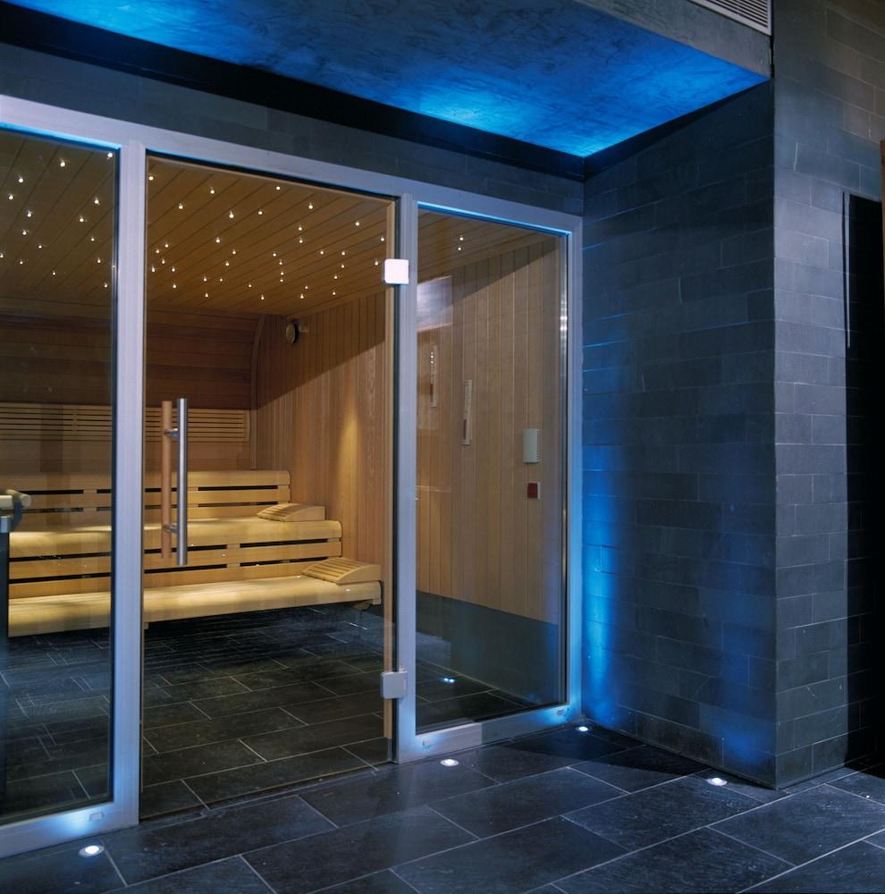 The G & 5* Galway