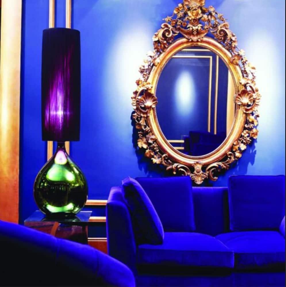 Hotel The G &