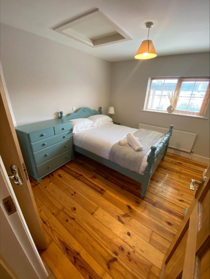 Holiday home Cosy 4 Bedroom House With Rear Garden Patio