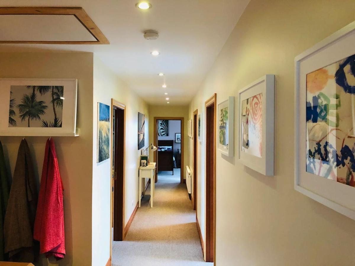 Connemara. 3 Bedroom, 8 Bed, Galway