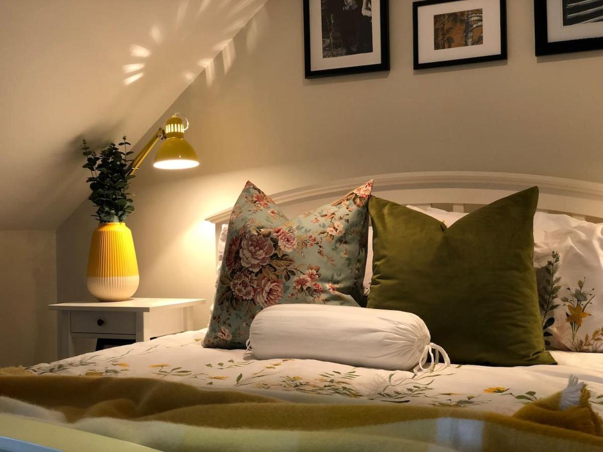 Connemara. 3 Bedroom, 8 Bed, Holiday home Galway