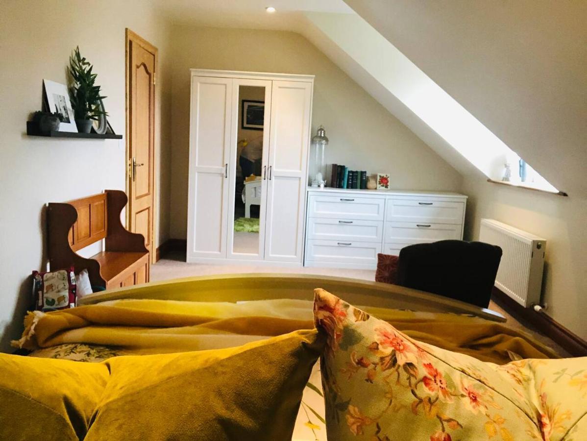 Connemara. 3 Bedroom, 8 Bed, Holiday home *