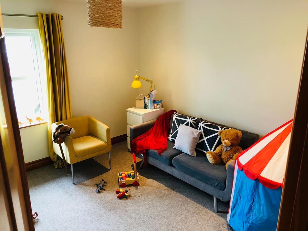 Connemara. 3 Bedroom, 8 Bed, Galway
