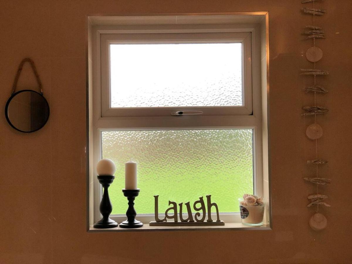 Connemara. 3 Bedroom, 8 Bed, * Galway