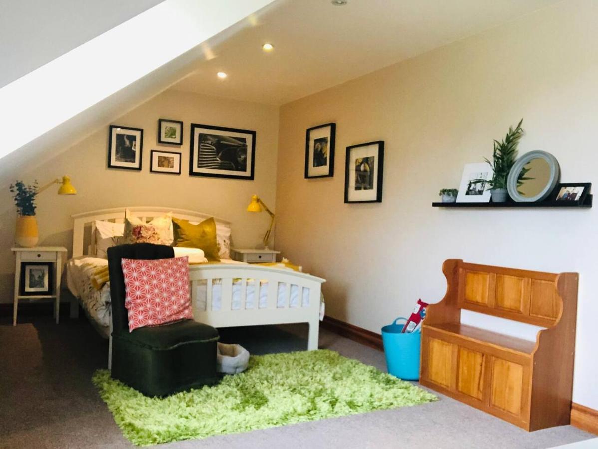 Connemara. 3 Bedroom, 8 Bed, * Galway