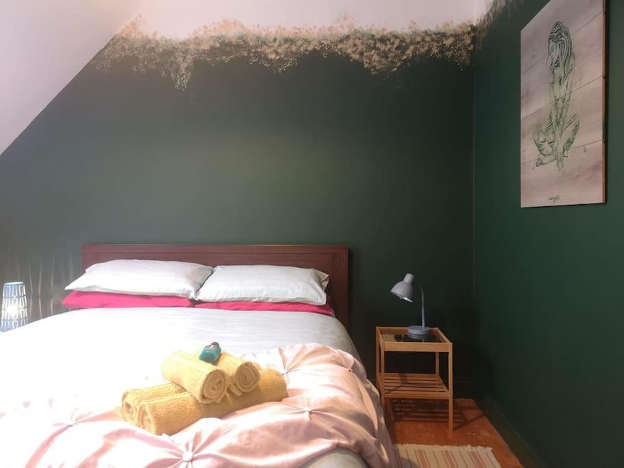 Tranquil Country Escape West Coast Adventure Awaits Villa