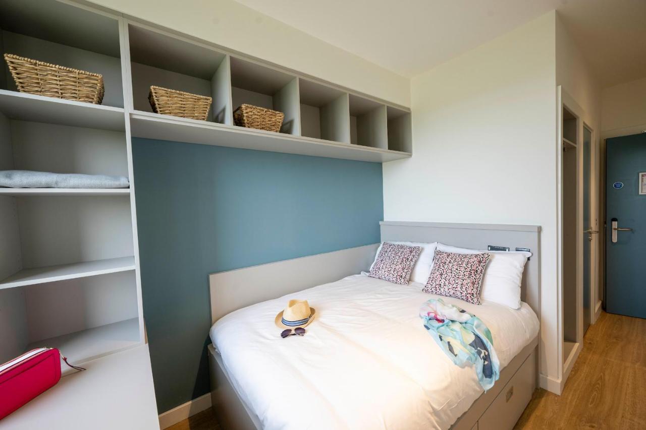 Of Hostel Galway