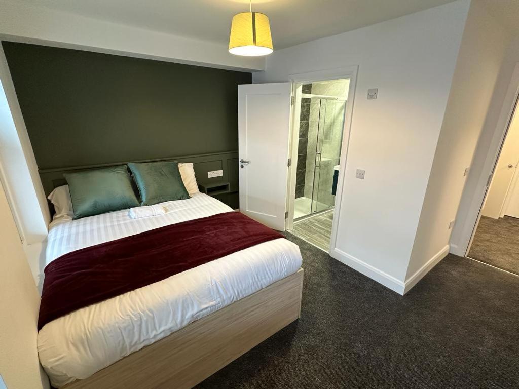 Mary Mullen's Eyre Square. Bed & Breakfast *
