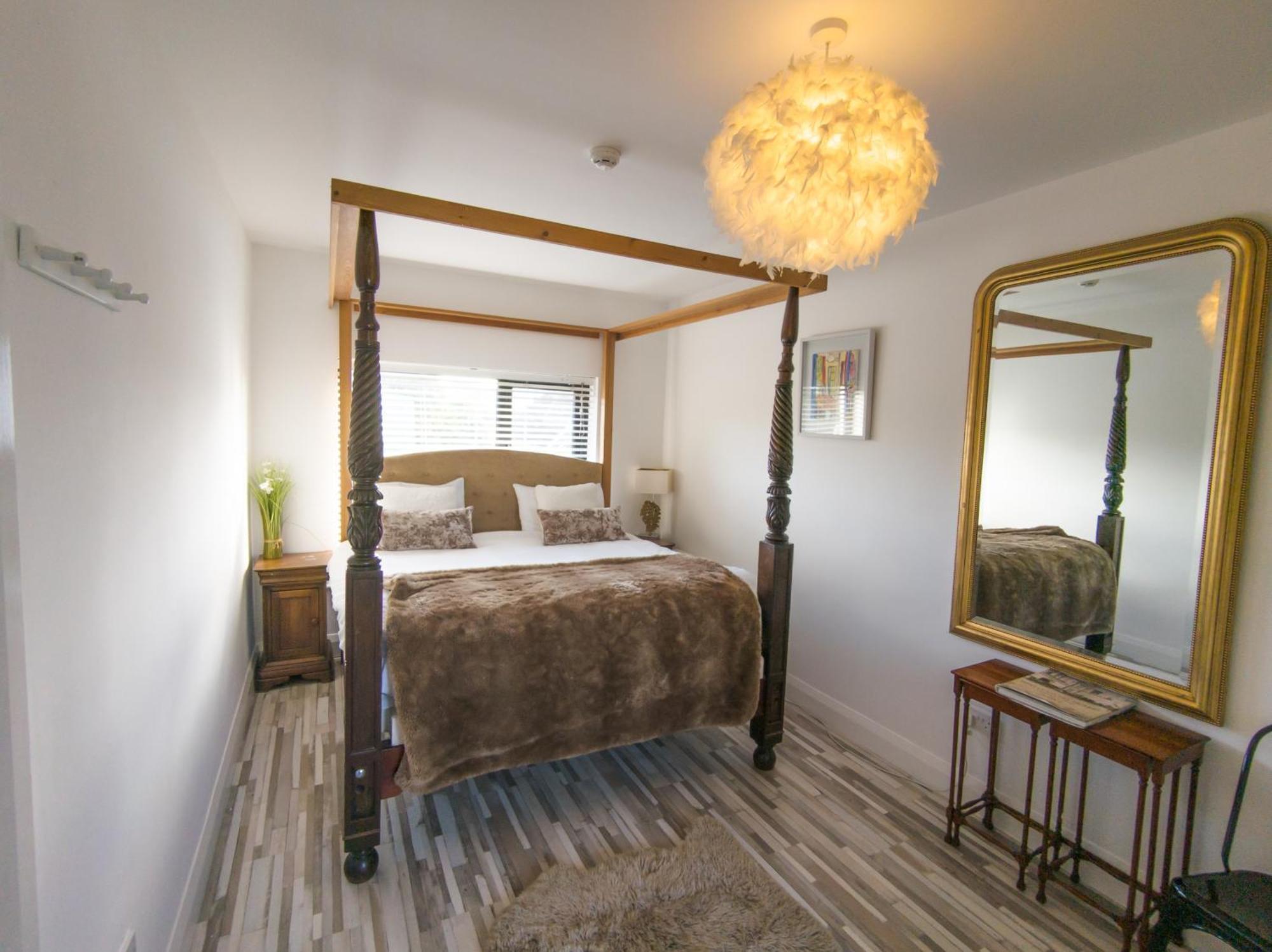 Bed & Breakfast Mocha Newcastle Galway