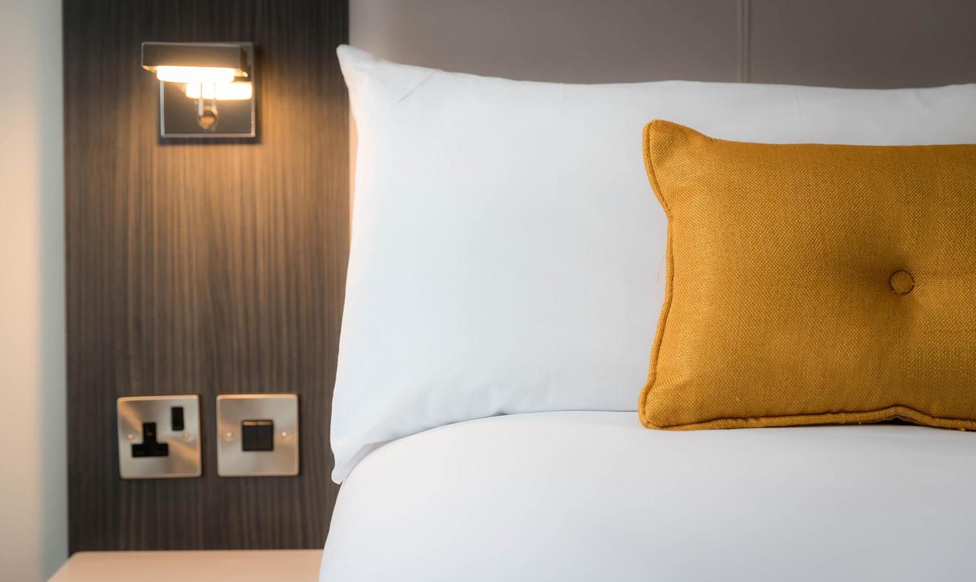 Hotel Maldron Sandy Road 4*