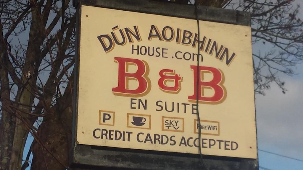 Dun Aoibhinn Guest Accommodation *