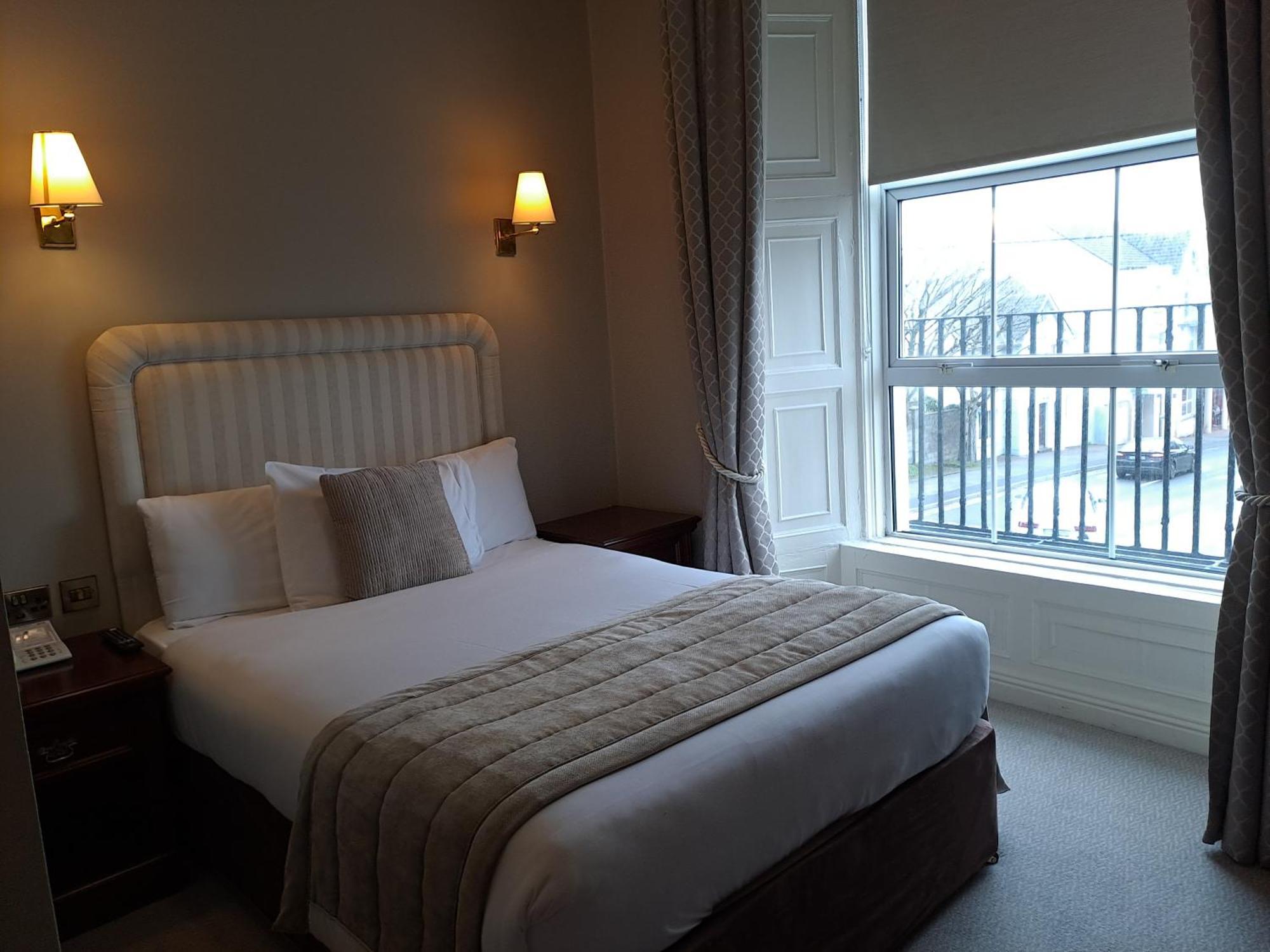 The Western 4*