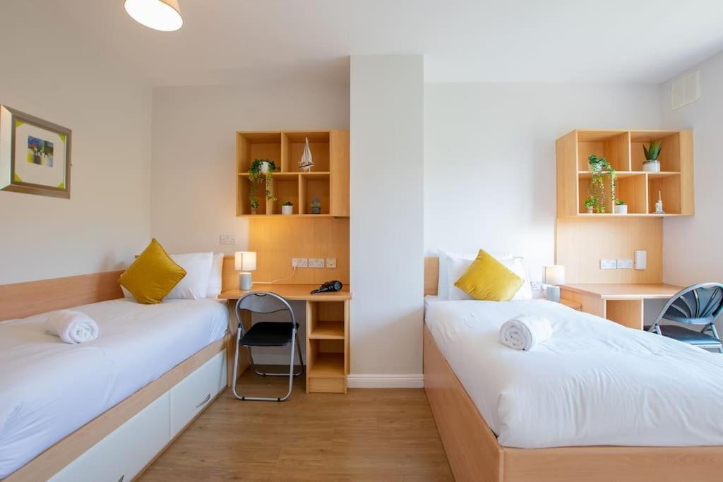 105 - Lovely Townhouse By Shortstays * Galway