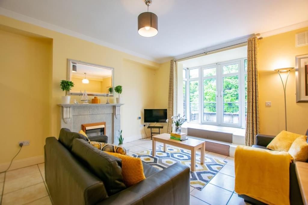Holiday home 31 - Stunning Duplex By Shortstays
