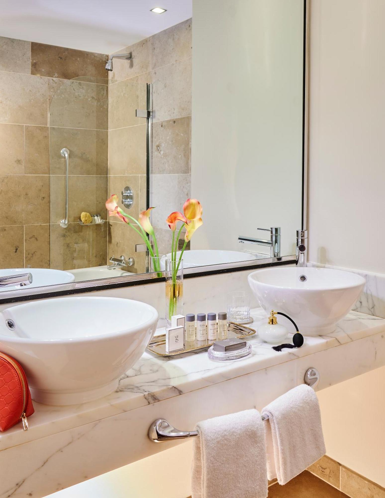 Hotel The G & 5*