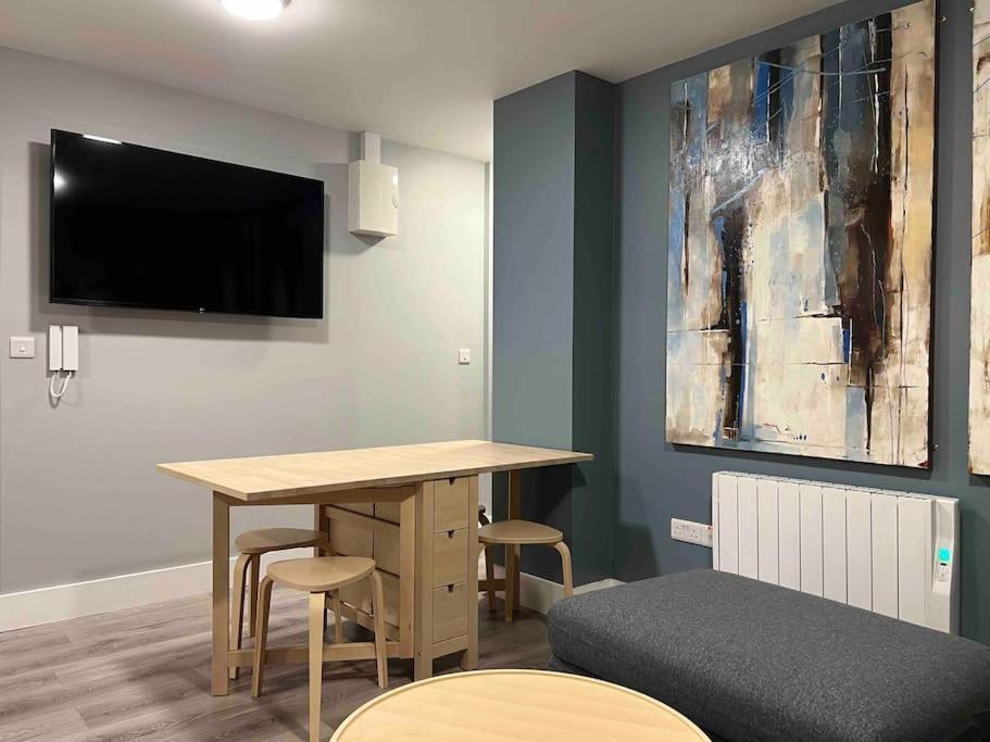Apartment “ The Art House 4” Galway, Woodquay *
