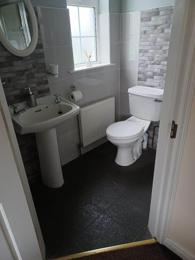 Holiday home Cloonboo With Tours Sleeps 12