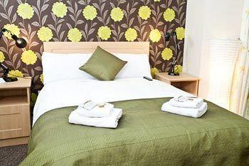 Amber Heights 3*