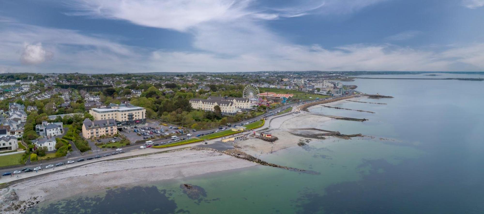 Salthill 4*