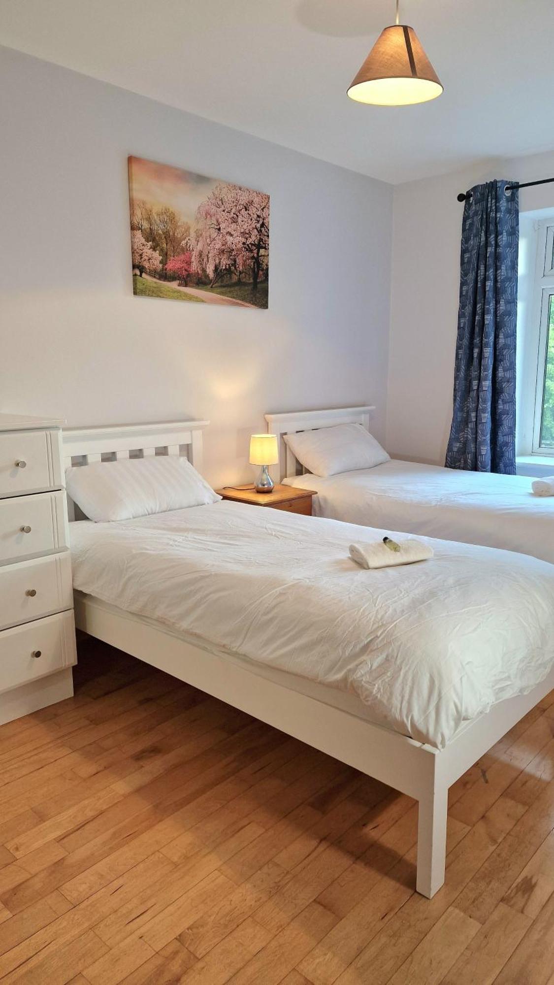 3 Bedroom Centre