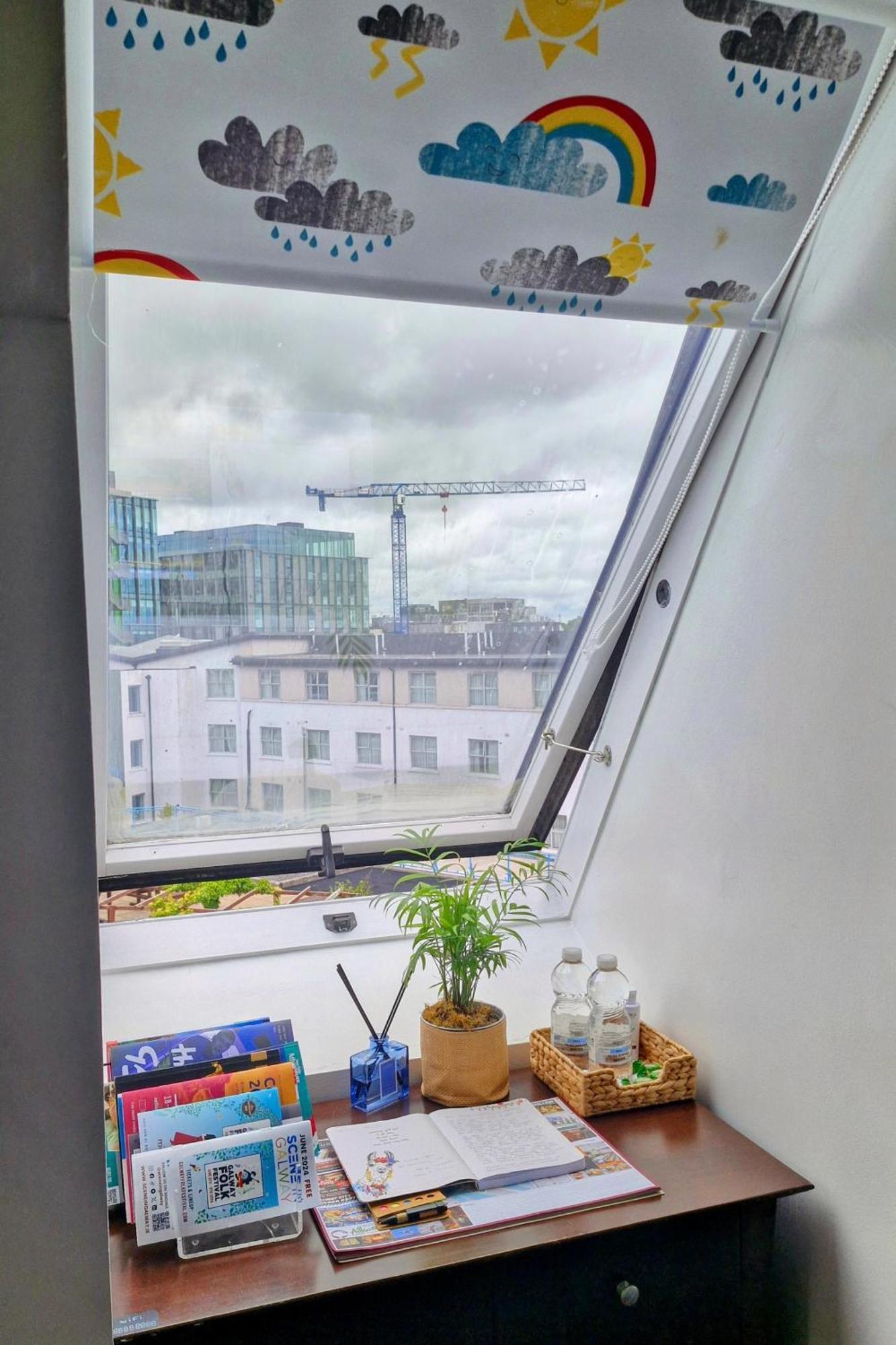 Homestay Private Double Bedroom In Front Of The Port - *