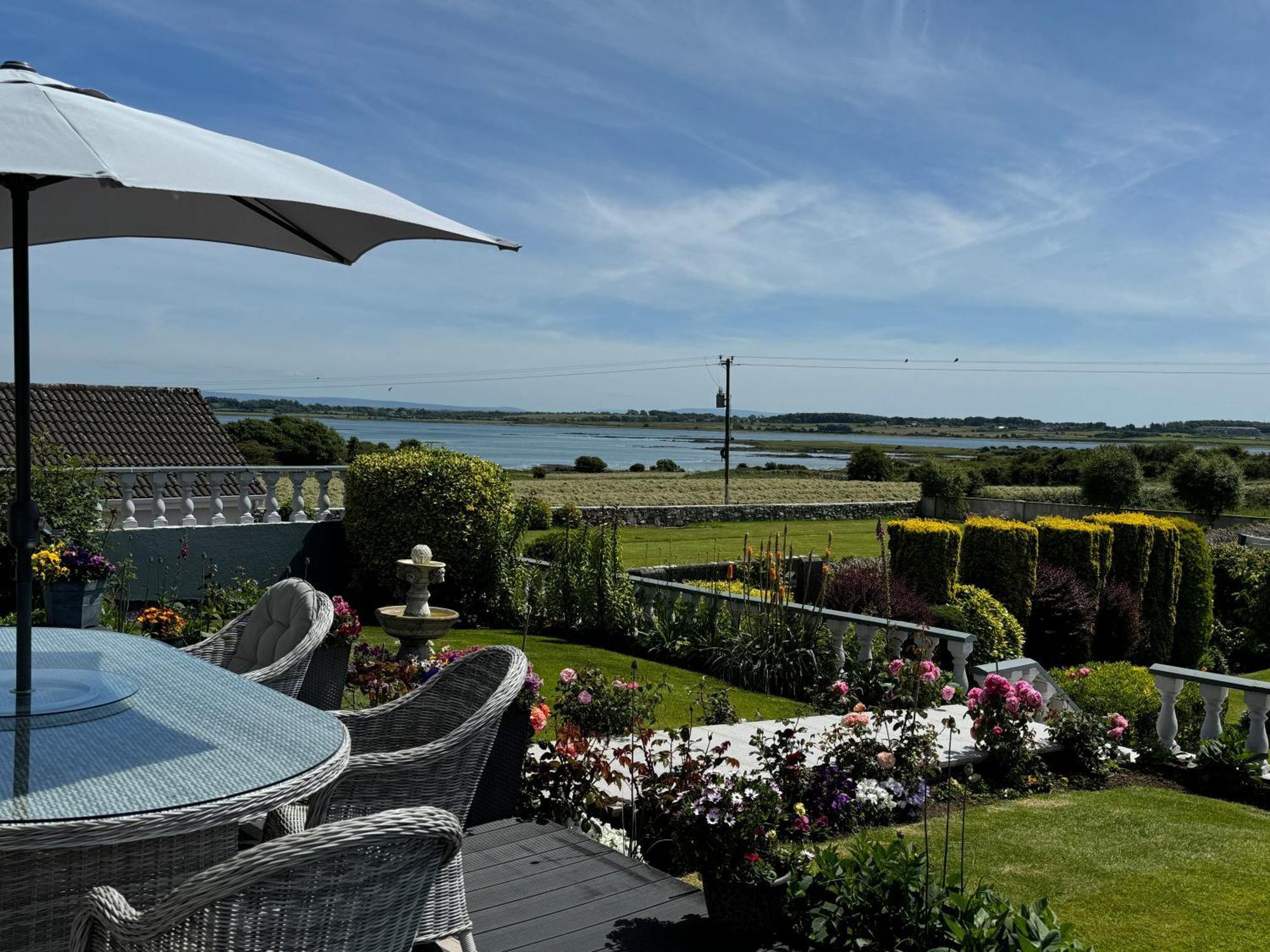 Bed & Breakfast Seacrest Galway
