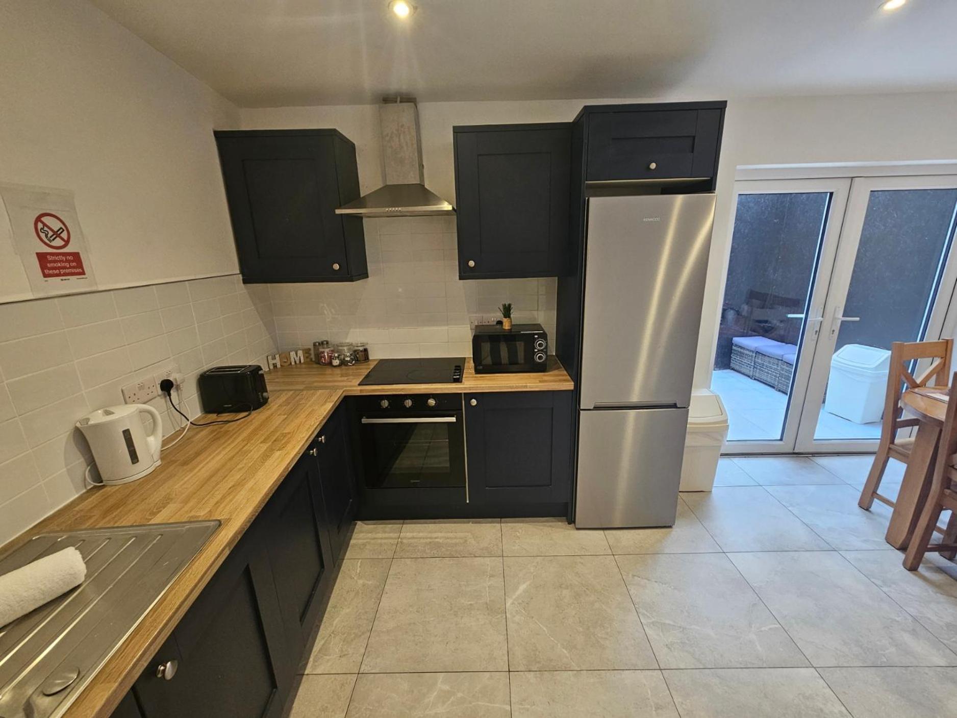 3 Eyre Square Lane