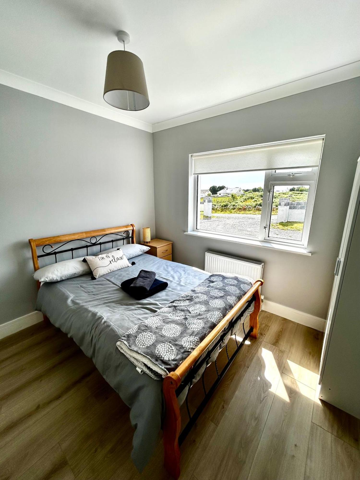 Ocean View House -connemarra Holiday home *