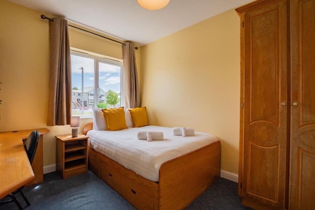 74 - Three Bed By Shortstays *