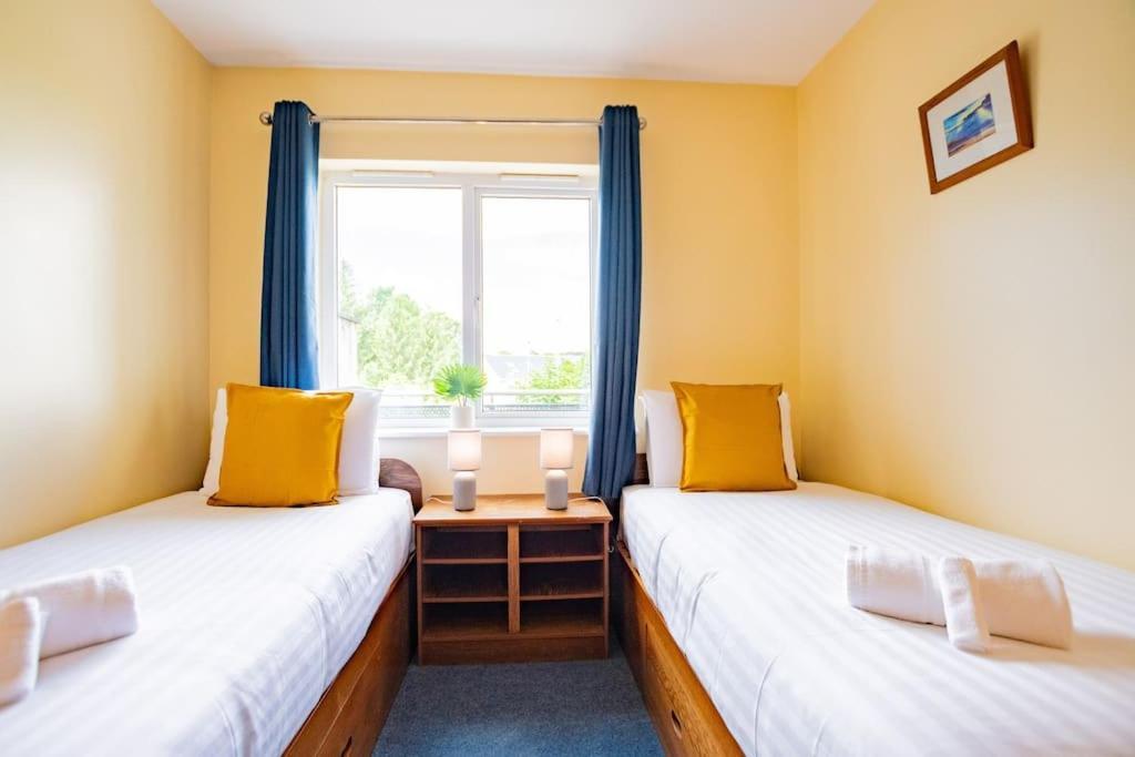 74 - Three Bed By Shortstays *