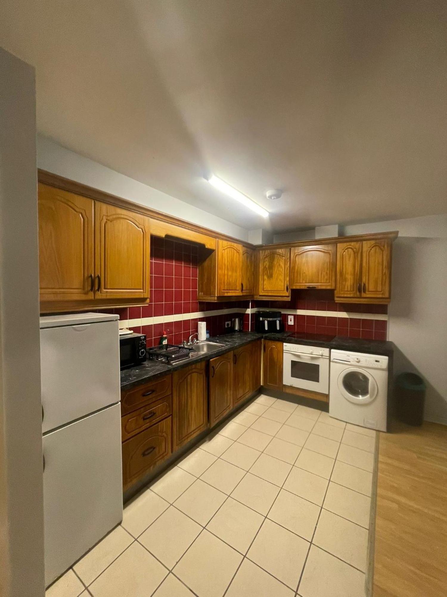 No. 50 Gleann Na Ri Apartments, Remore, *