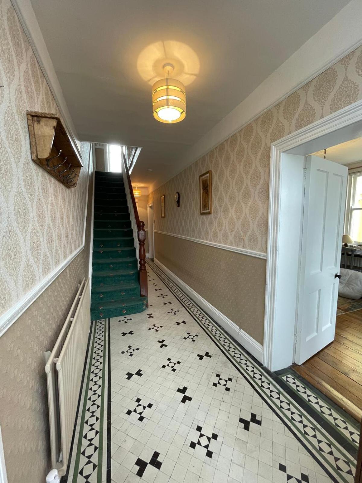 Holiday home Salthill & The City! *