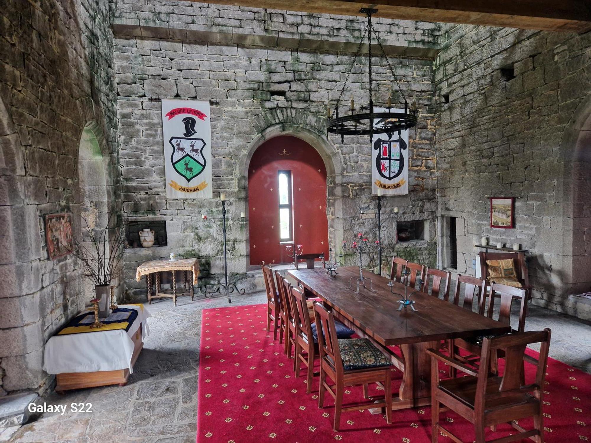 Ballindooley Castle * Galway