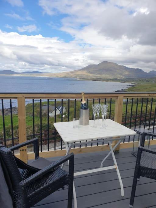 Tom Jacks, Coastal Views And Walks Connemara Galway