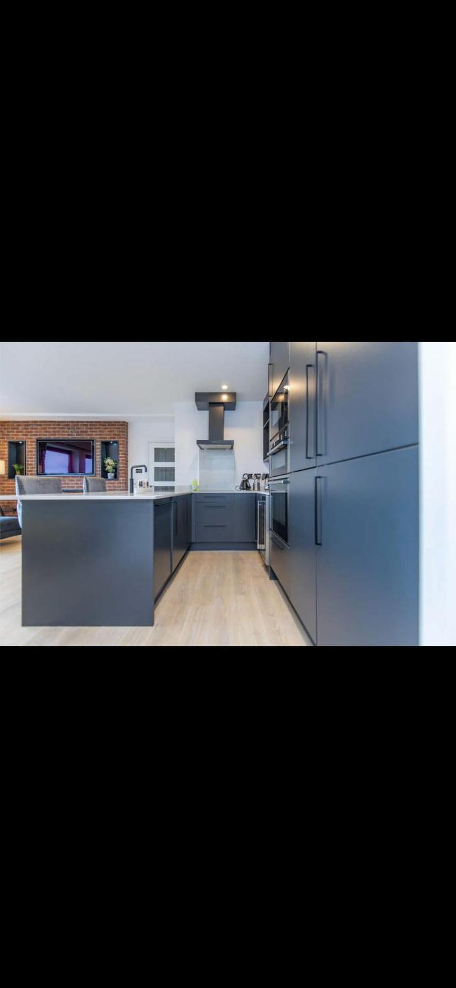 Apartment Entire In *
