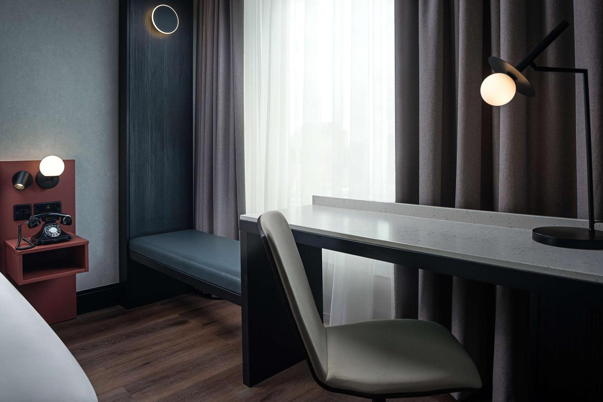 Hotel Radisson Red