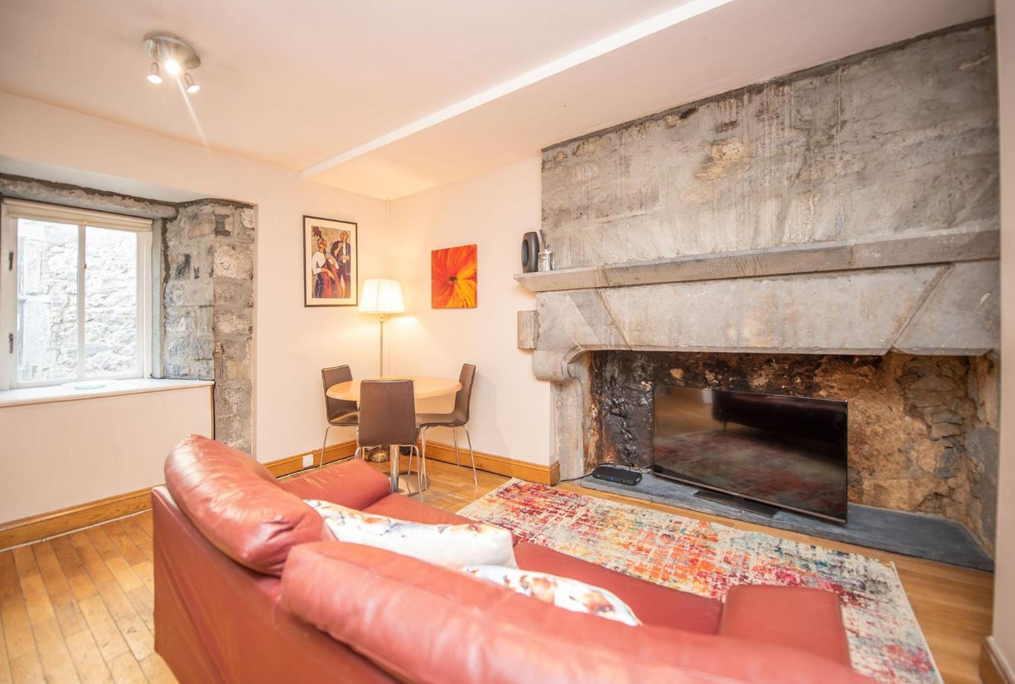 Kirwan's Lane Townhouse Apartment Galway