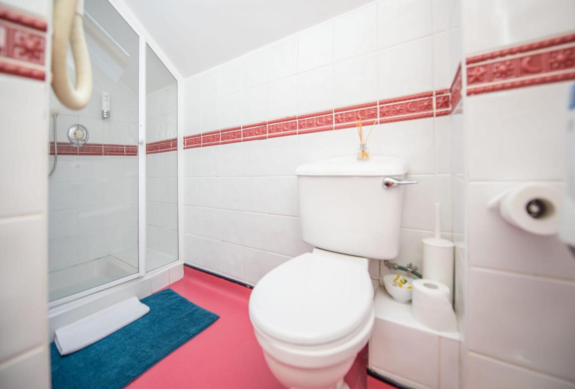 Kirwan's Lane Townhouse Apartment *