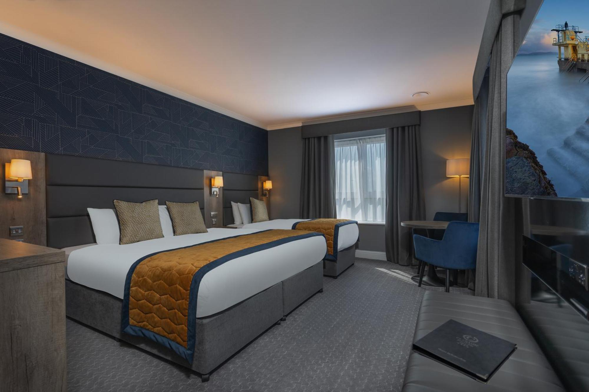 Clybaun Hotel 4*