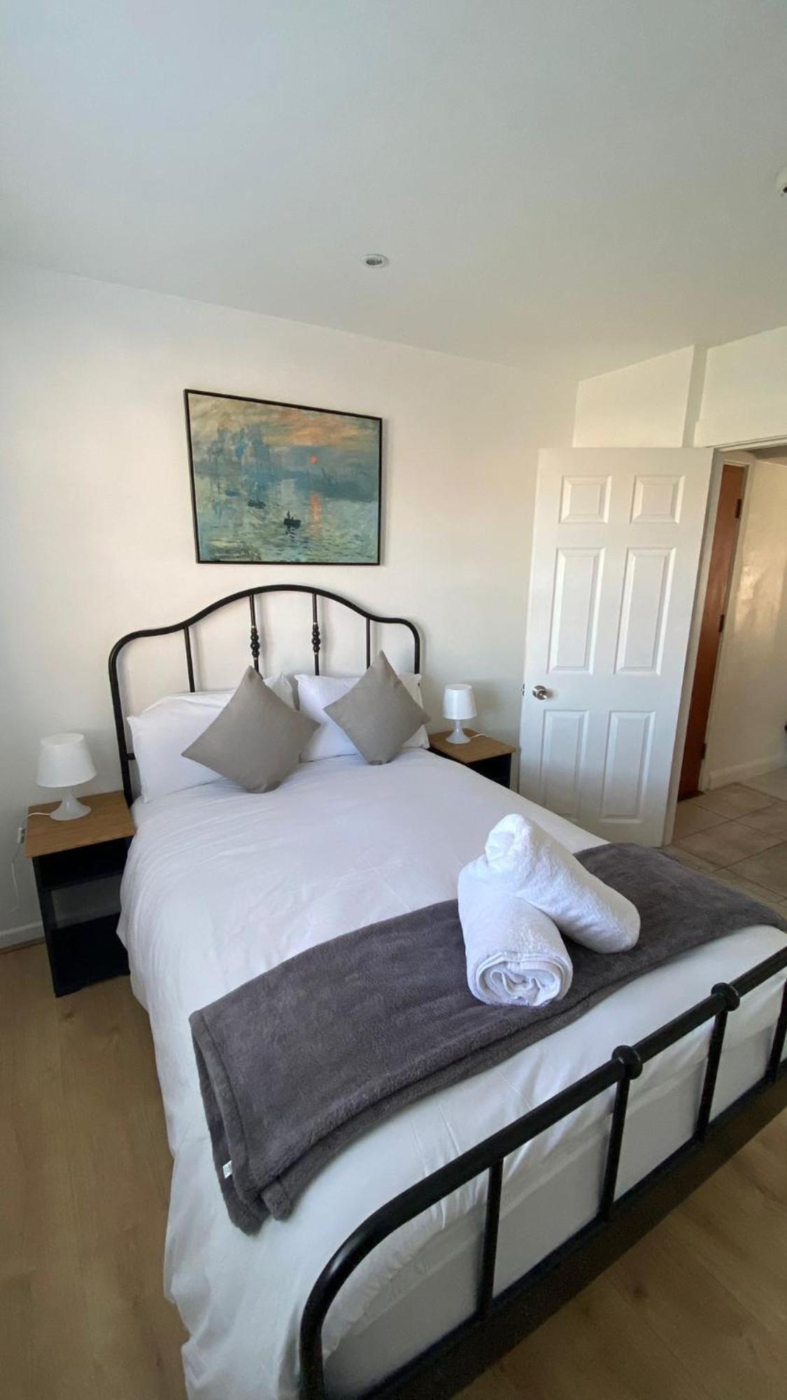 Apartment Famous Westend Of Galway, 1 Bed