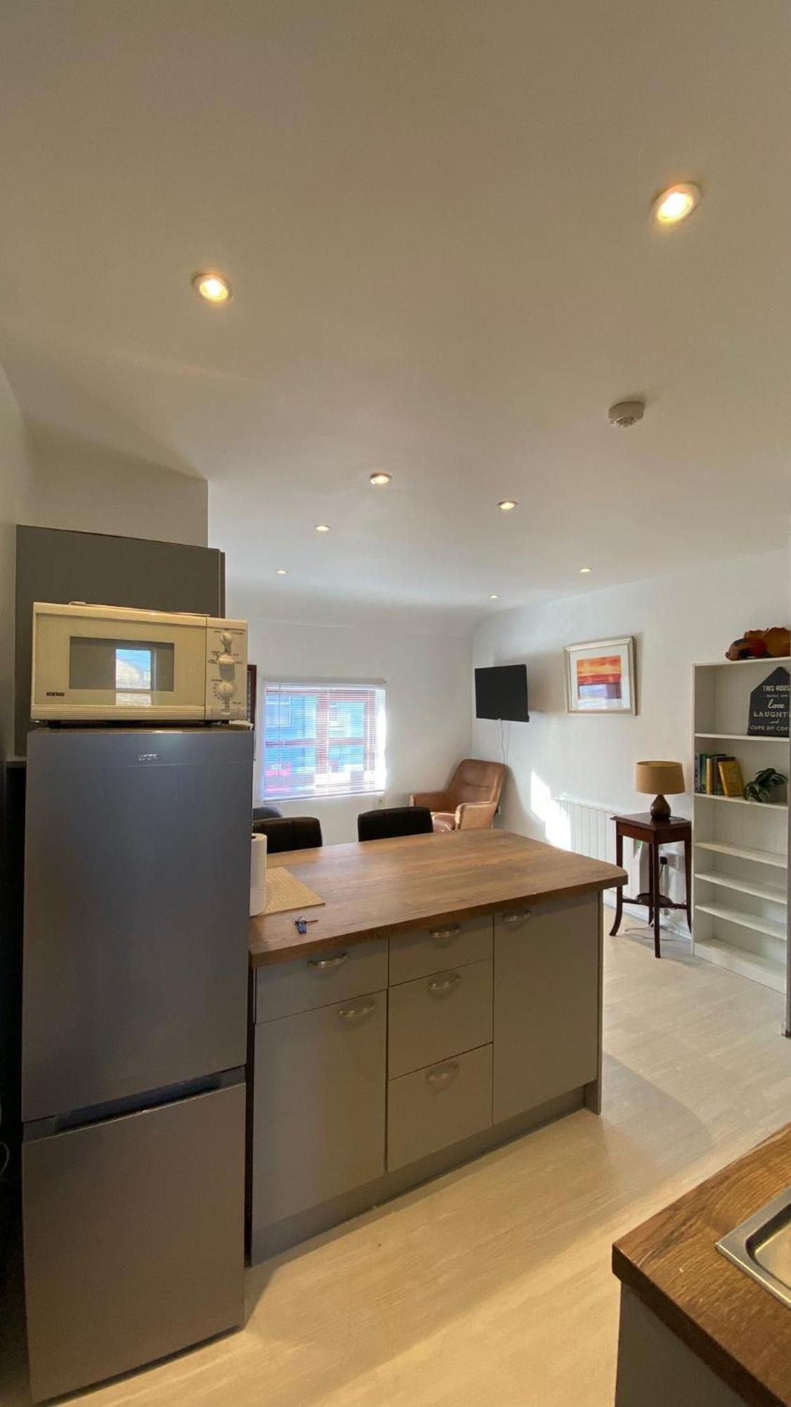 Apartment Famous Westend Of Galway, 1 Bed