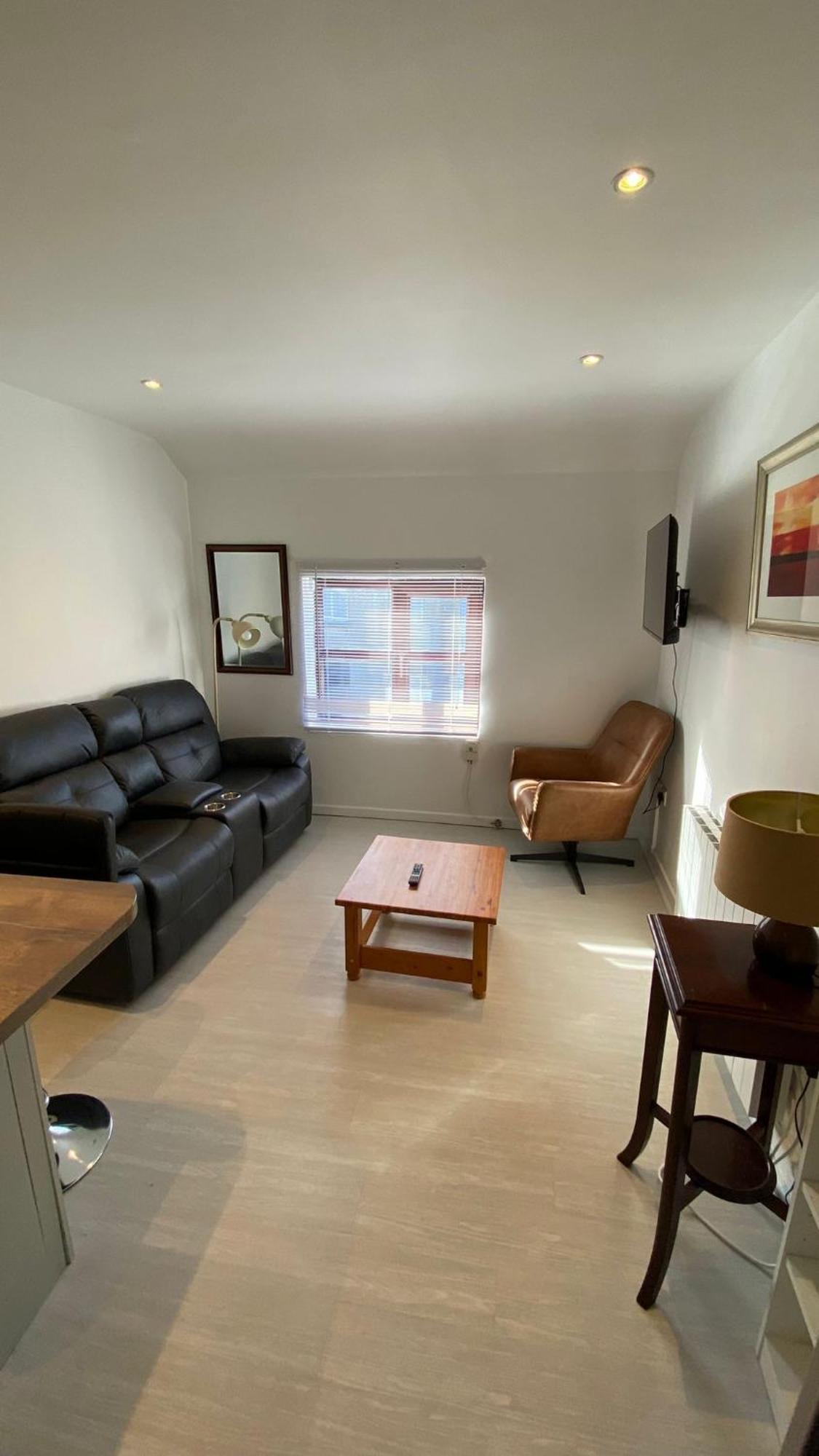 Famous Westend Of Galway, 1 Bed