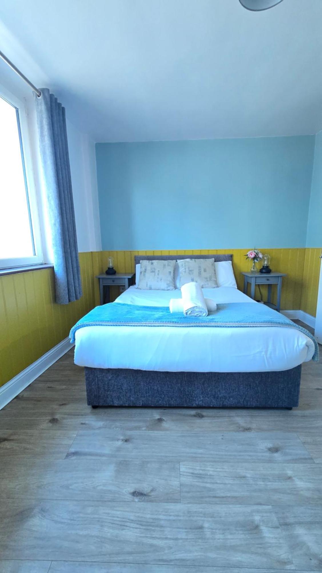Apartment Colourful Centre Hideaway, Sleeps 6