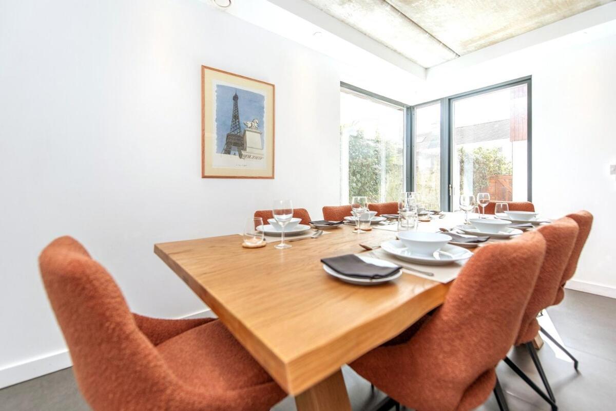 Modern Luxury -four Bed House * Galway