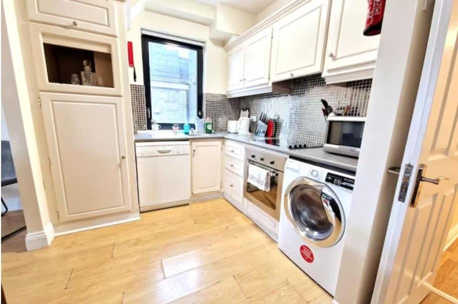 Cool Living, Sleeps 6 Galway