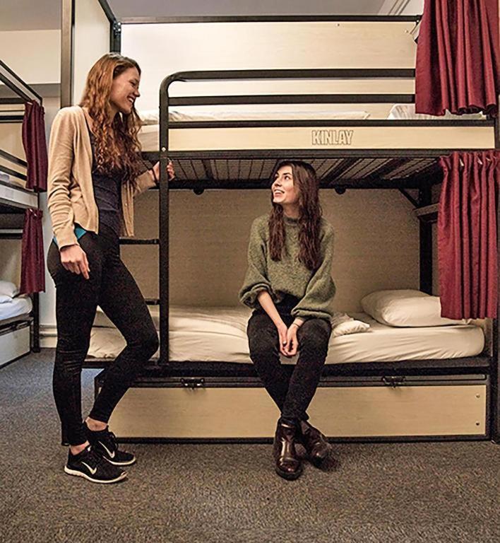 Hostel Kinlay Eyre Square